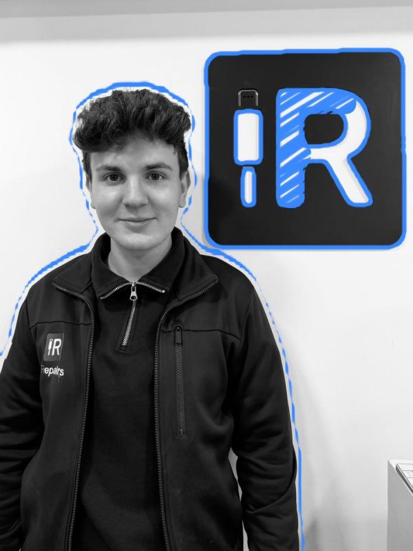 Diego, Administración y Comunicación en Peach Data Recovery